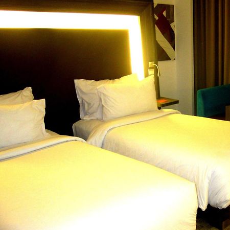 Novotel Bangka Hotel & Convention Center Pangkal Pinang Værelse billede