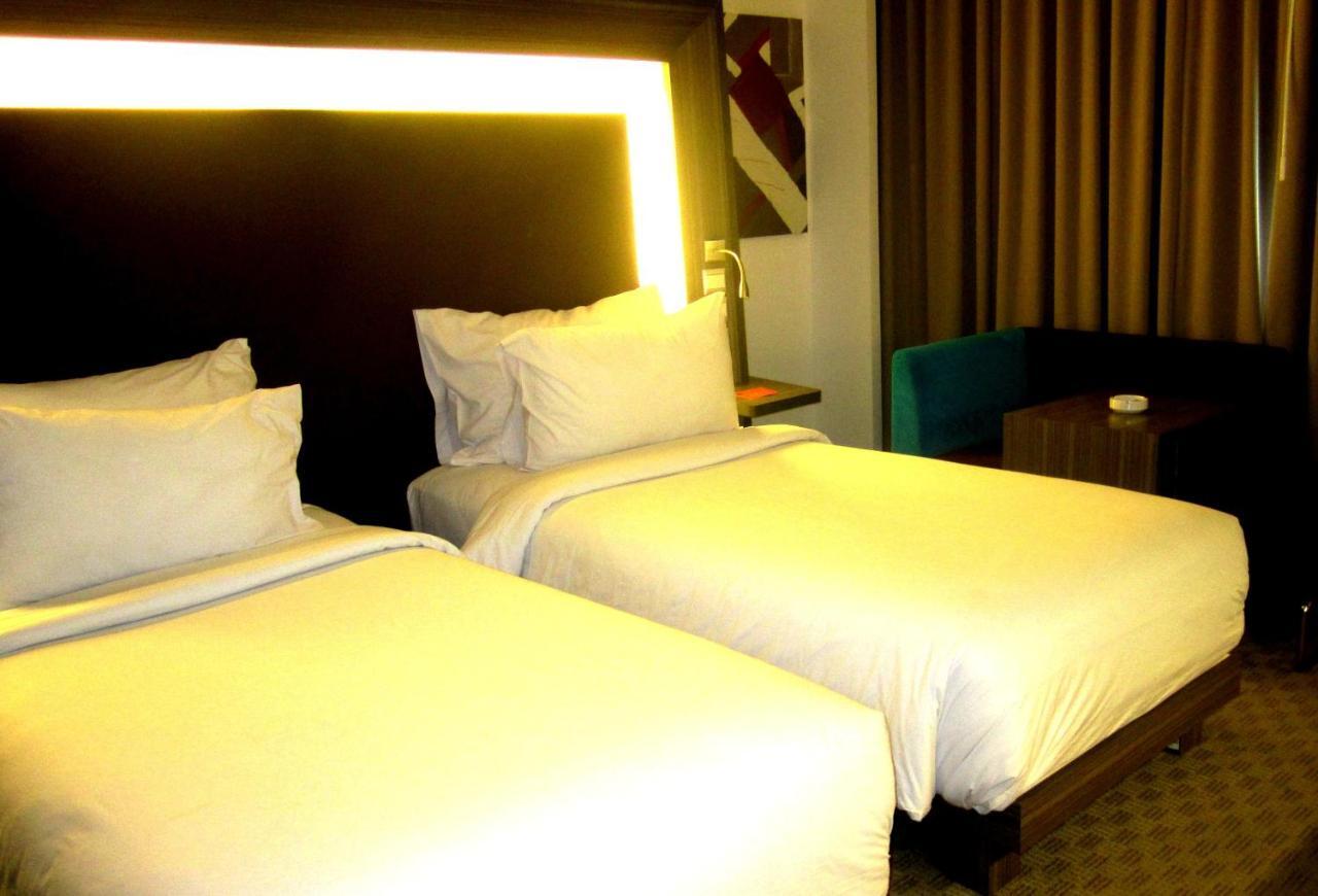 Novotel Bangka Hotel & Convention Center Pangkal Pinang Eksteriør billede